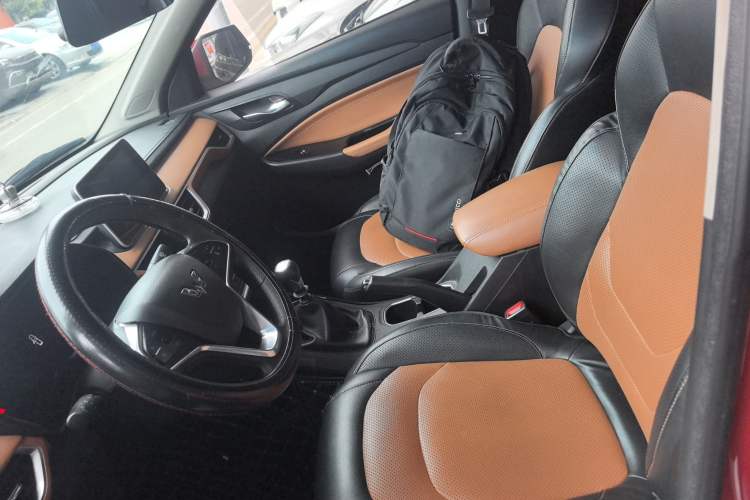 Used Wuling Hongguang S3 2018 1.5L Manual Luxury Model China V Standard