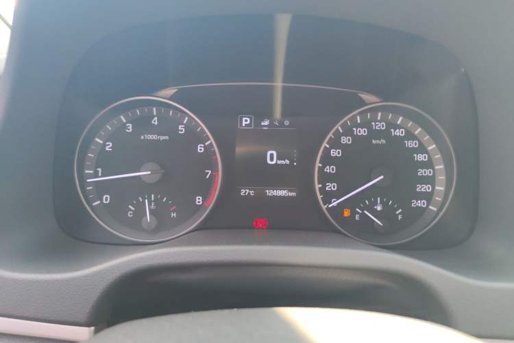 Used Hyundai Elantra (6th Generation / Lingdong) 2016 1.6L Automatic ZhiXuan – Elite Version
