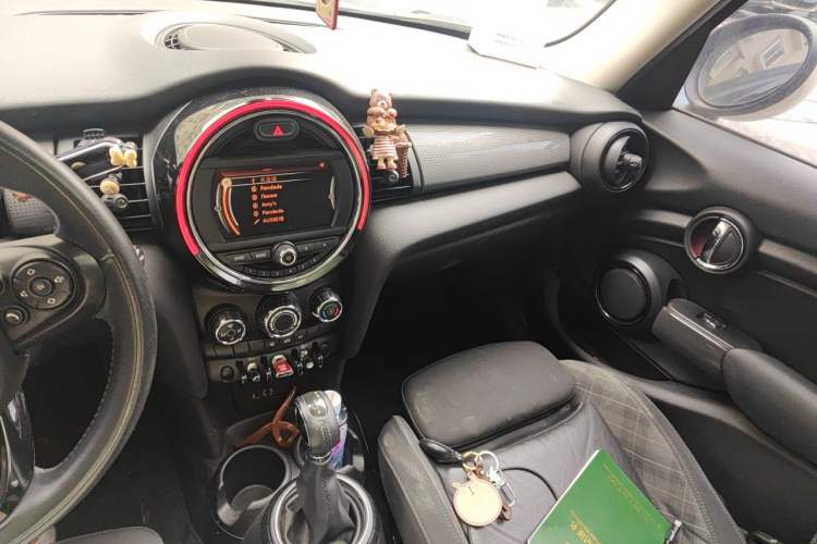 Used MINI 2016 1.5T COOPER Five-Door Edition