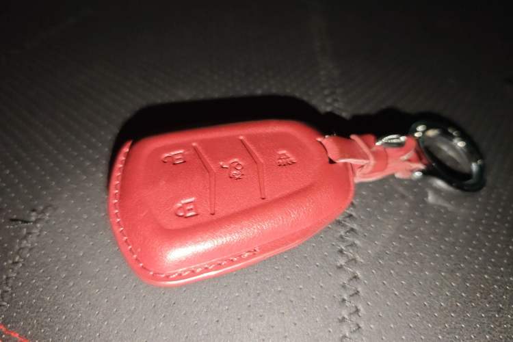 Used Cadillac XTS 2018 28T Tech Edition Vehicle Key