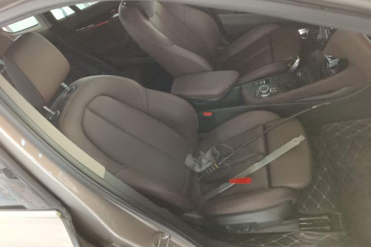 Used BMW X1 2020 sDrive25Li Leading Model