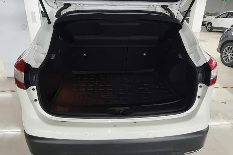 Used Nissan Qashqai 2017 2.0L CVT Luxury Edition China V Standard