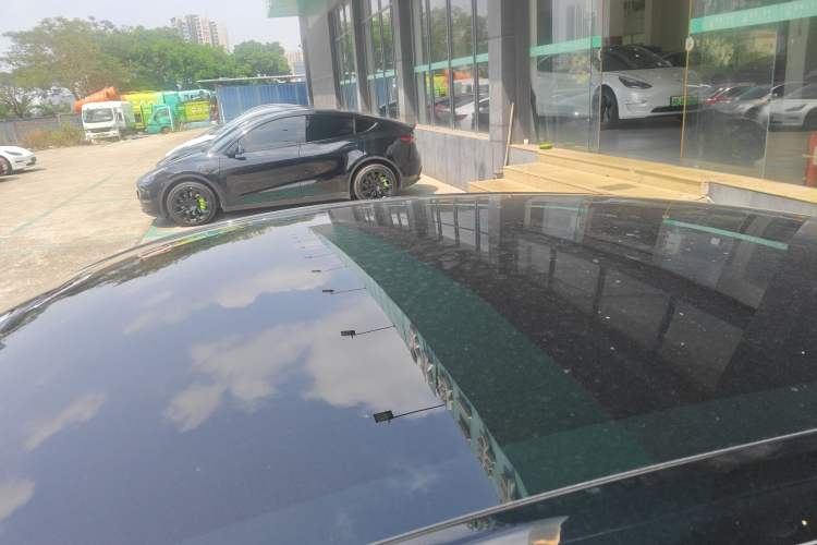 Used Tesla Model Y 2023 Rear-Wheel-Drive Version