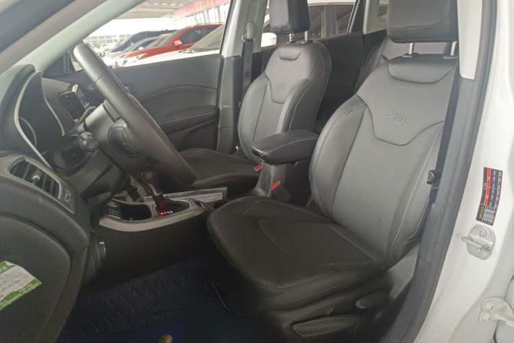 Used Jeep Compass 2017 200T Automatic Family Edition