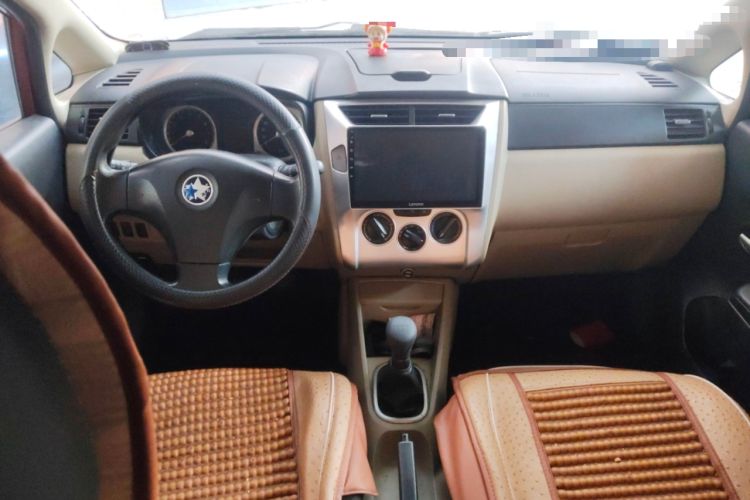 Used Venucia R50 2013 1.6L Manual Fashion Edition