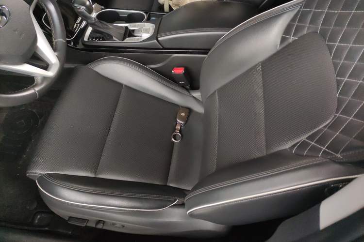 Used Hyundai Tucson 2019 280TGDi Dual-Clutch Two-Wheel Drive Smart Connect Version China VI
