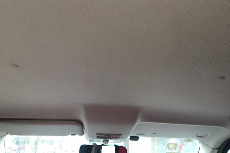 Used CHANGAN OSHAN X70A 2019 1.5L Manual Basic Version China VI Standard Headliner