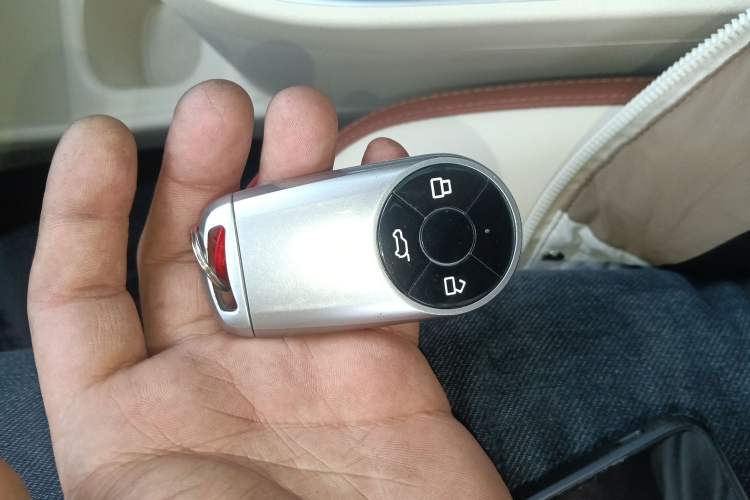 Used ORA Good Cat 2021 400km Standard Range Athena Edition Lithium Iron Phosphate