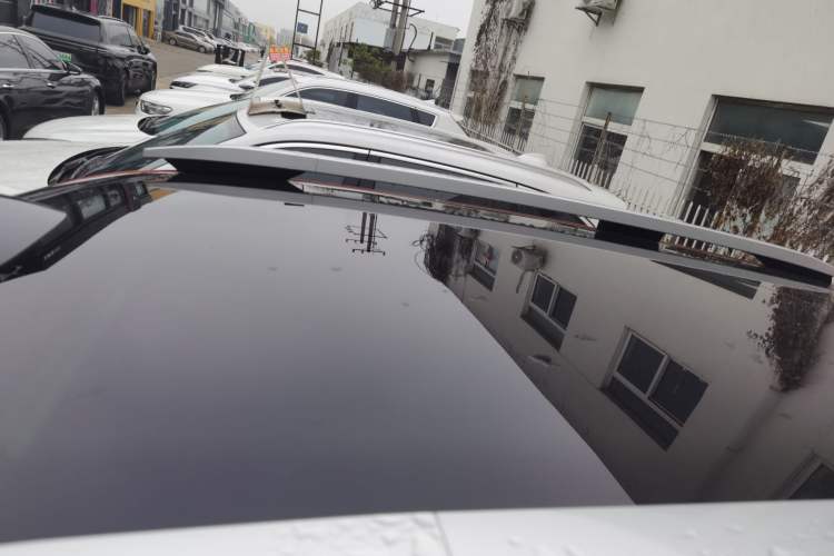 Used AION V 2024 Aion Tyrannosaurus 650 LiDAR Edition Roof