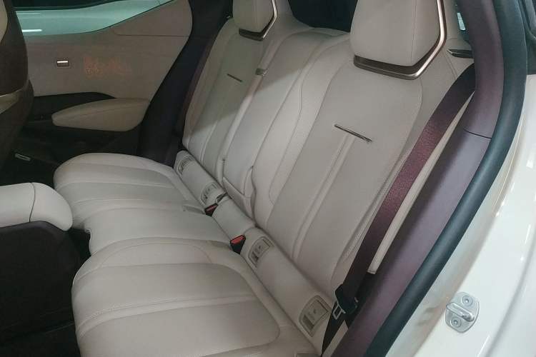 Used Zeekr X 2025 Four-Seater Rear-Drive Cube Version
