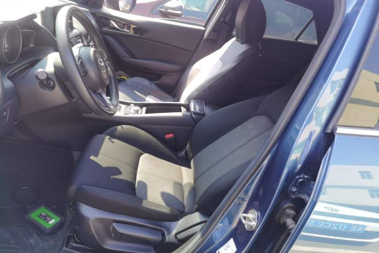 Used Mazda CX-4 2020 2.0L Automatic Two-Wheel Drive Blue Sky Dynamic Edition