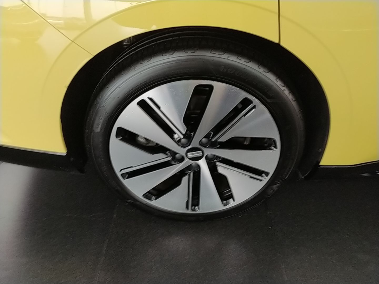 Geely Galaxy E8 2024 665 km Range Rear-Drive Starship Long-Range Version — снимка 11