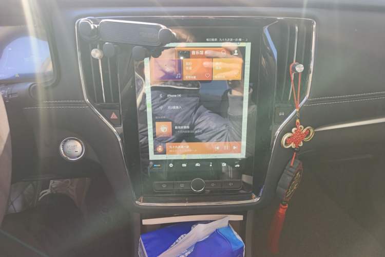 Used Roewe i6 New Energy 2017 45T Hybrid Connect & Smart Enjoyment Edition