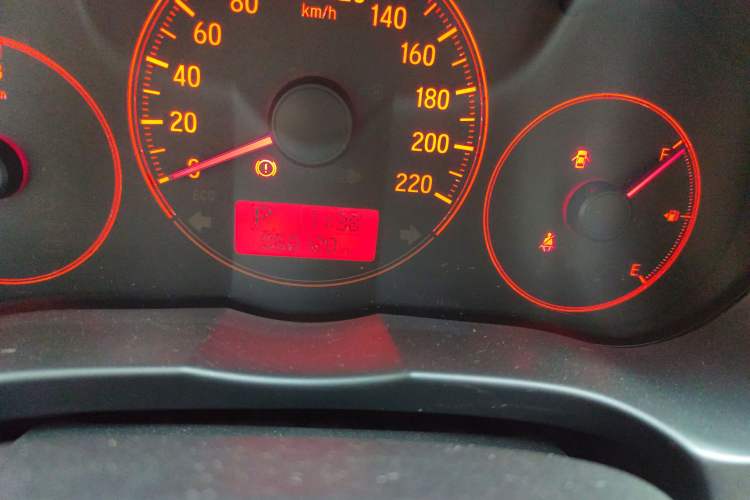 Used Honda Gienia 2017 1.5L CVT Classic Edition Odometer Close Up