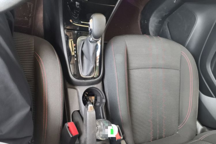 Used Buick Encore 2017 18T Automatic Two-Wheel Drive Urban Fashion Model
