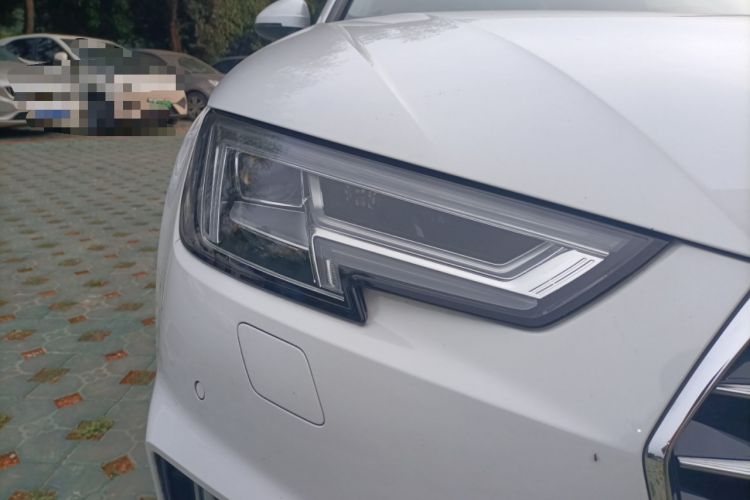 Used Audi A4L 2019 40 TFSI Ambition China VI