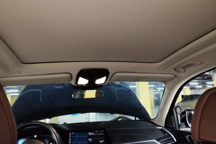 Used BMW X5 2021 xDrive40i Luxury Model with M Sport Package