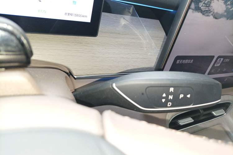 Used Chery Fengyun T8 2025 1.5T 130km Deluxe Version 5 Seats