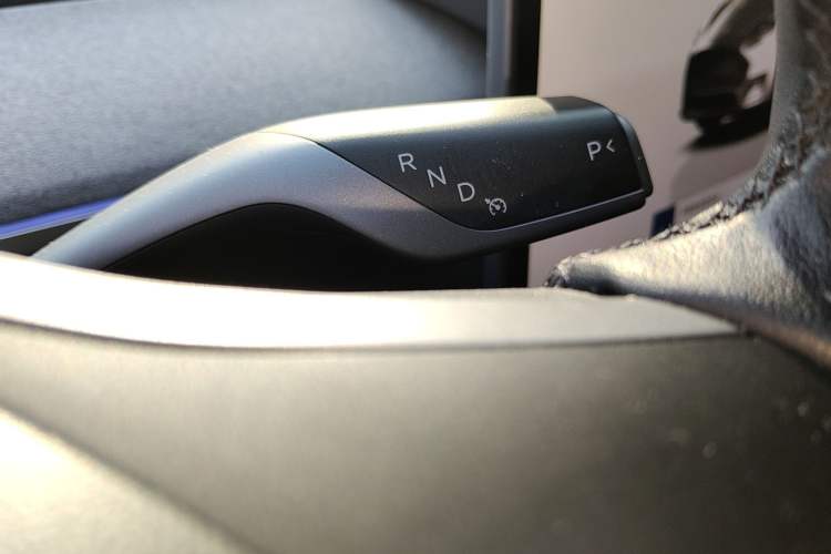 Used Tesla Model Y 2023 Rear-Wheel-Drive Version