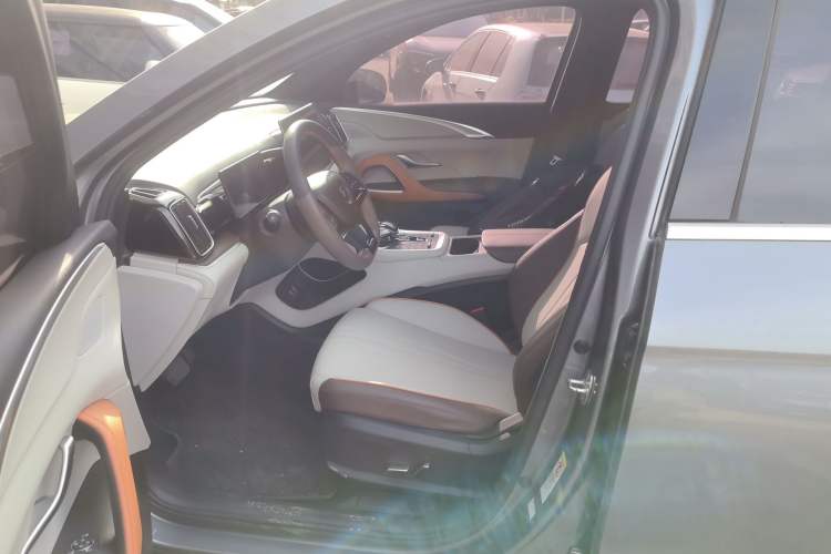 Used BYD Song Pro New Energy 2022 DM-i 110km Flagship Model Left Front Seat