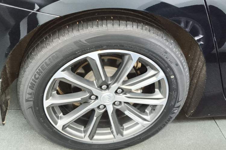 Used Buick LaCrosse 2022 652T Luxury Version
