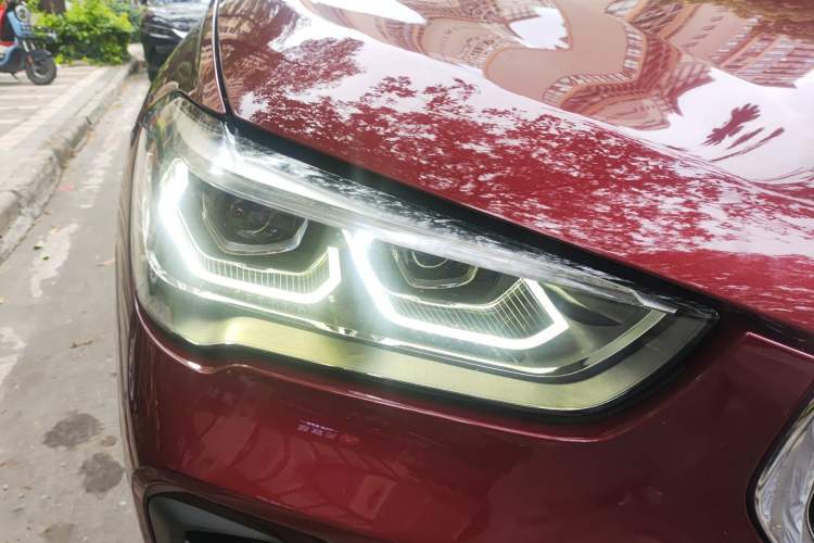 Used BMW X1 2021 Restyled sDrive25Li Leading Edition Right Front Headlight