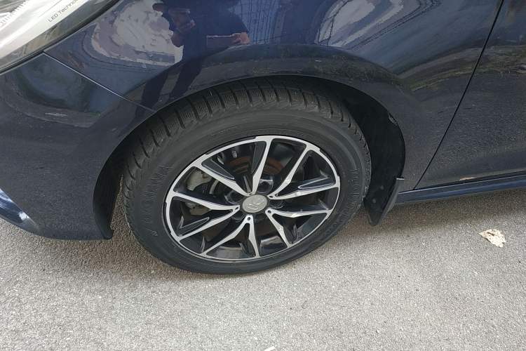 Used BYD Song MAX 2017 1.5T Automatic Smart Connect Elite 7-Seater
