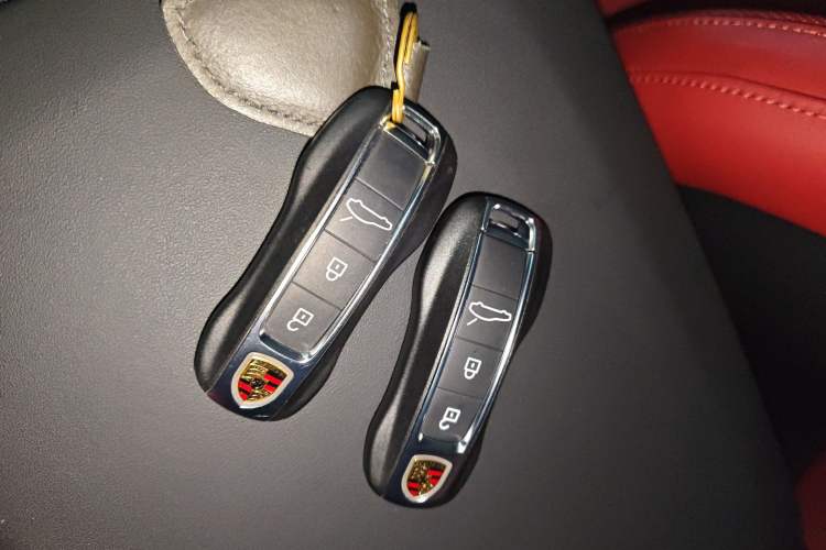 Used Porsche Panamera 2024 Panamera 2.9T Vehicle Key