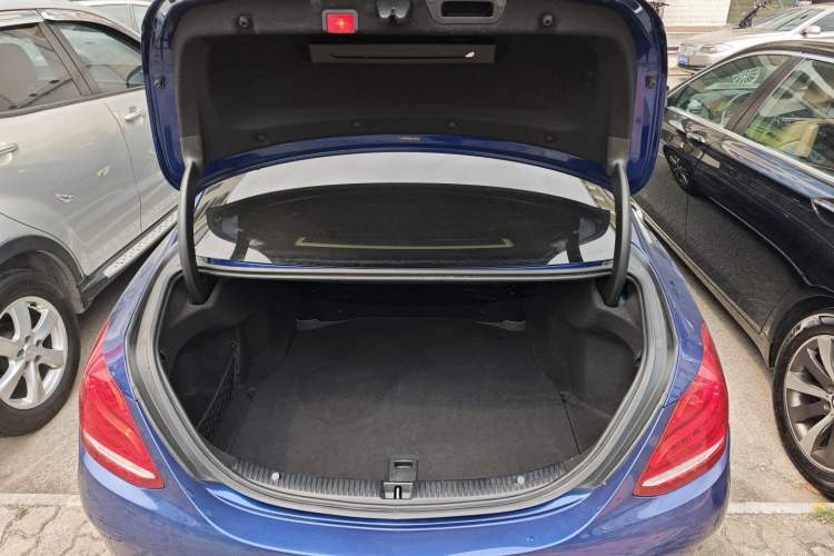 Used Mercedes-Benz C-Class 2017 C 200 L Sport Edition Trunk