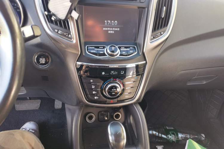 Used Changan CS75 2014 1.8T Automatic Elite Version China V Standard
