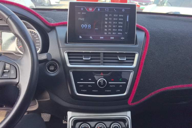 Used Bestune X40 2019 1.6L Manual Luxury Edition China VI