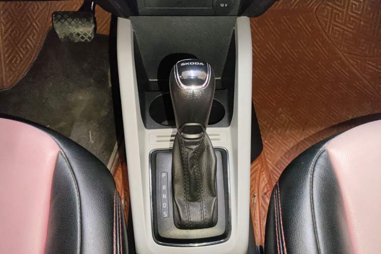 Used Skoda Fabia 2017 1.4L Automatic Car Enjoy Edition