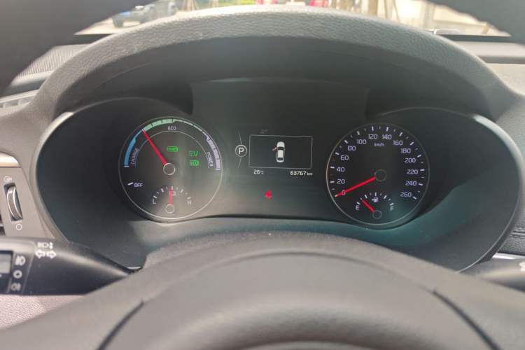 Used Kia K5 2016 2.0L Hybrid GLS
