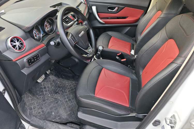 Used Haval H1 2016 Revised Version Blue Badge 1.5L AMT Standard Edition