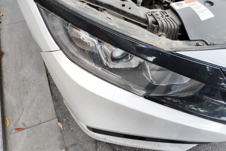 Used Honda Civic 2019 220TURBO CVT Dynamic Edition China VI Emission Standard Right Front Headlight