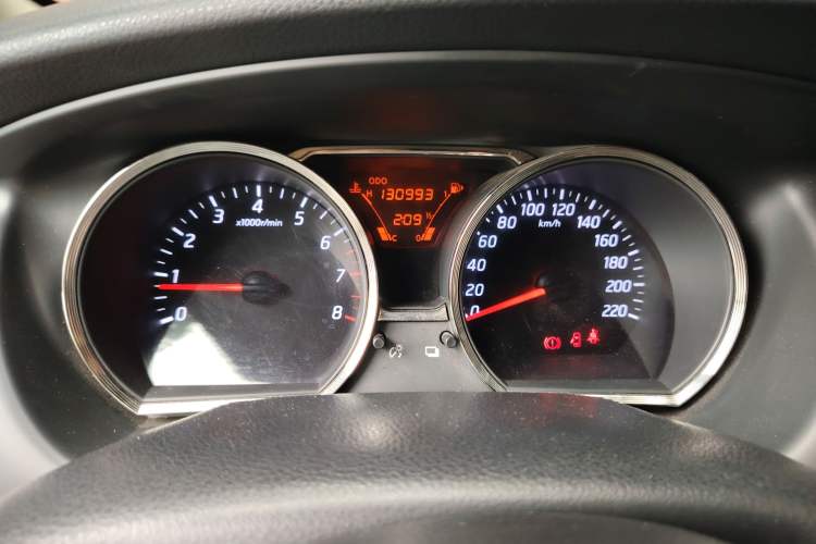 Used Nissan Livina 2013 1.6XL Manual Luxury Edition Instrument Cluster