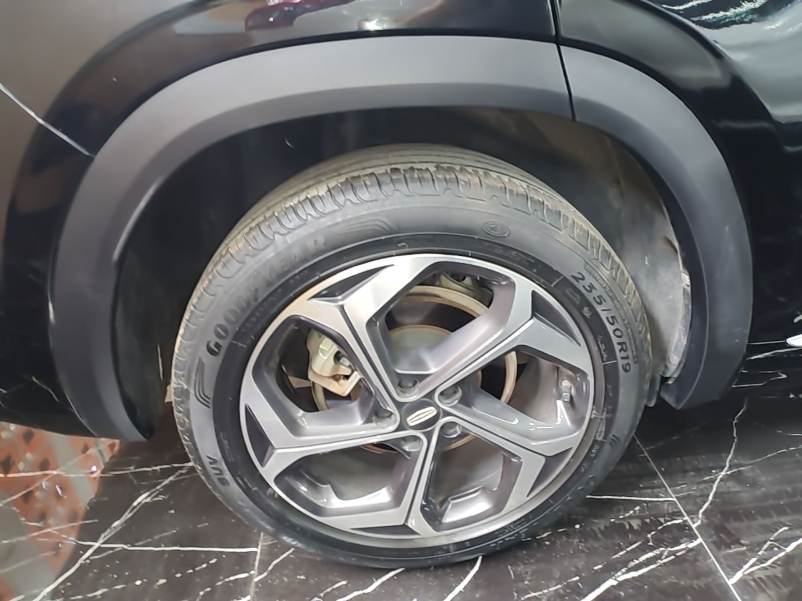 Geely Auto Monjaro L 2021 2.0TD DCT EVO Two-Wheel Drive Prestige Version — снимка 11
