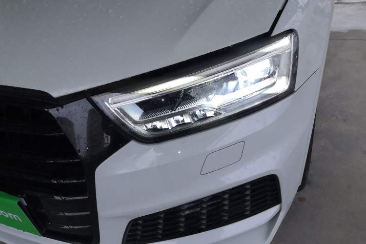 Used Audi Q3 2017 35 TFSI quattro all-wheel-drive sport model