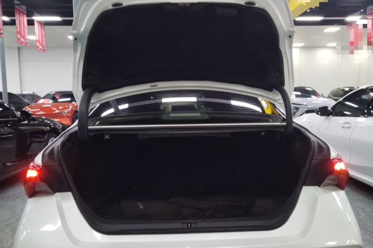 Used Toyota Avalon 2019 2.0L Luxury Edition China VI Standard