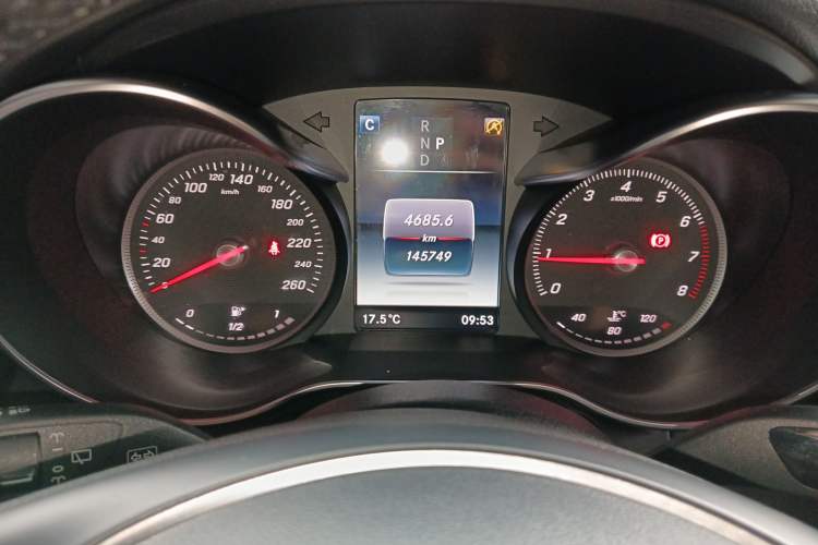 Used Mercedes-Benz GLC 2018 Facelift GLC 200 4MATIC
