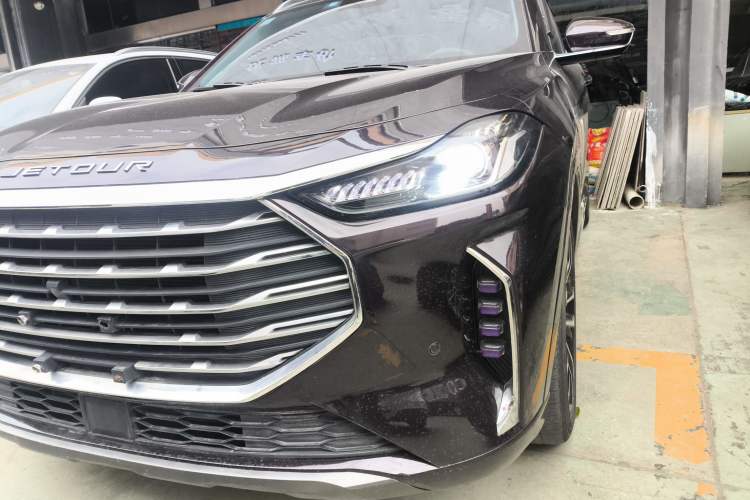 Used JETOUR X70 PLUS 2021 1.6T DCT Base 5-Seater
