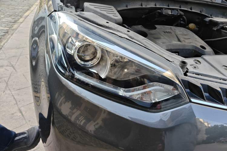 Used MG GS 2015 1.5TGI TST Elite Edition
