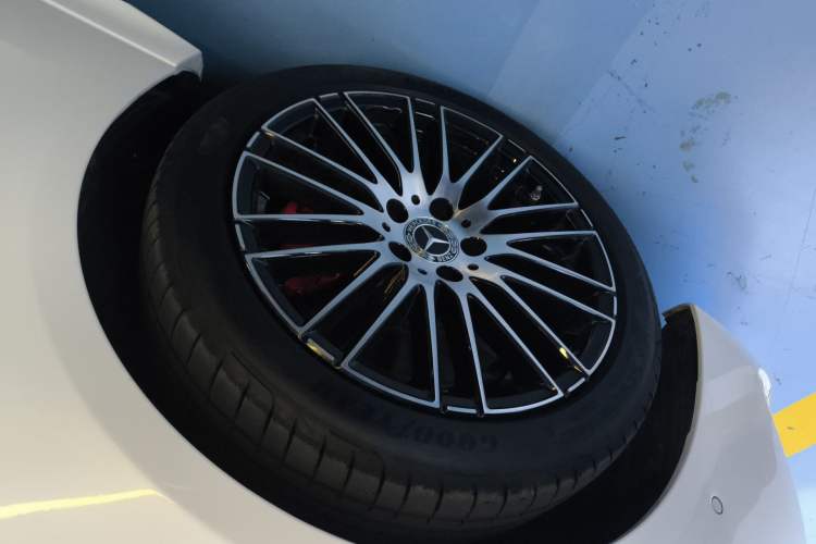 Used Mercedes-Benz C-Class 2024 C 200 L Sport Edition Exterior 4