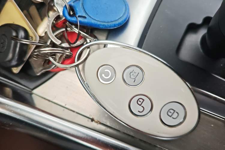 Used BYD Song New Energy 2017 Song DM 1.5TID All-Wheel Drive Luxury Model