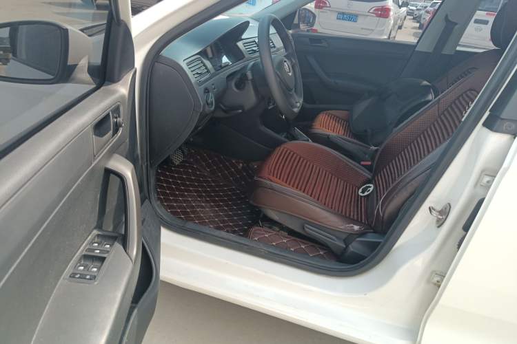 Used Volkswagen Santana 2019 1.5L Automatic Fashion Edition China VI Driver Seat