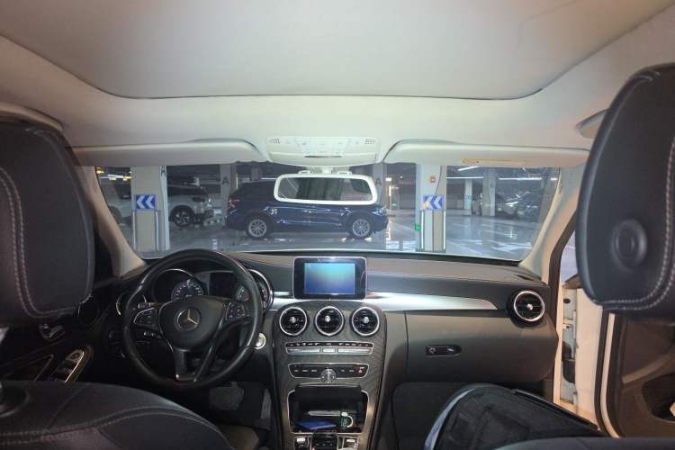 Used Mercedes-Benz C-Class 2017 Facelift C 200 L Sport Edition