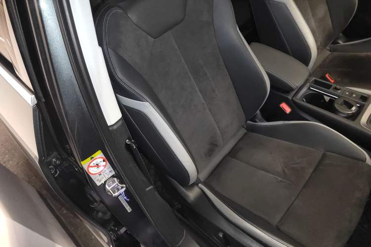 Used Audi Q3 2020 35 TFSI Fashion Dynamic Model Right Front Seat