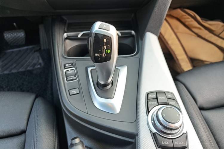 Used BMW 3 Series GT 2017 320i M Sport
