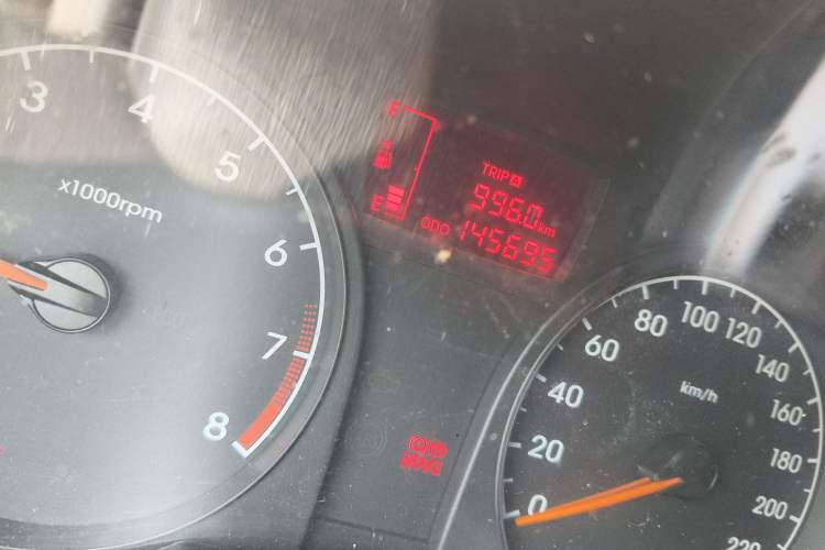 Used Hyundai Verna (older generation) 2014 1.4L Manual Smart GLS Trim