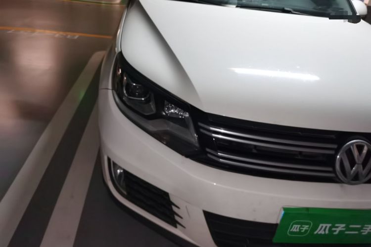 Used Volkswagen Tiguan 2017 300TSI Automatic Two-Wheel Drive Silk Road Luxury Edition Right Front Headlight